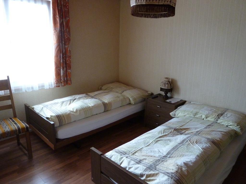 Backpackers Gasthaus Post Willisau Zimmer foto